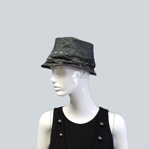 Lillie & Cohoe Lined Hat